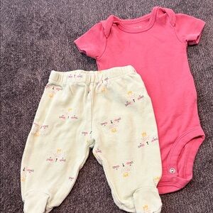 Carter's Pink Short-Sleeve One-Piece Bodysuit with light green Cat Print Pants